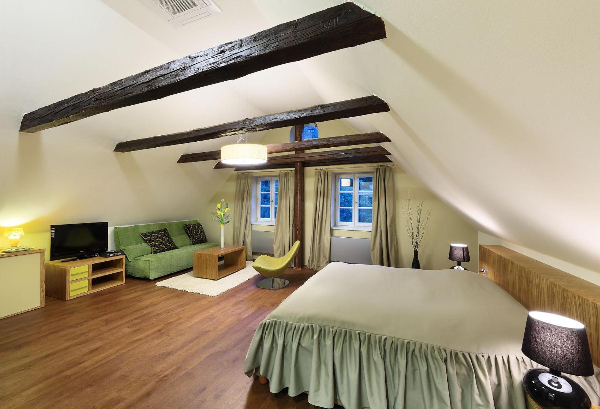 Hotel Edward Kelly Cesky Krumlov Exterior photo