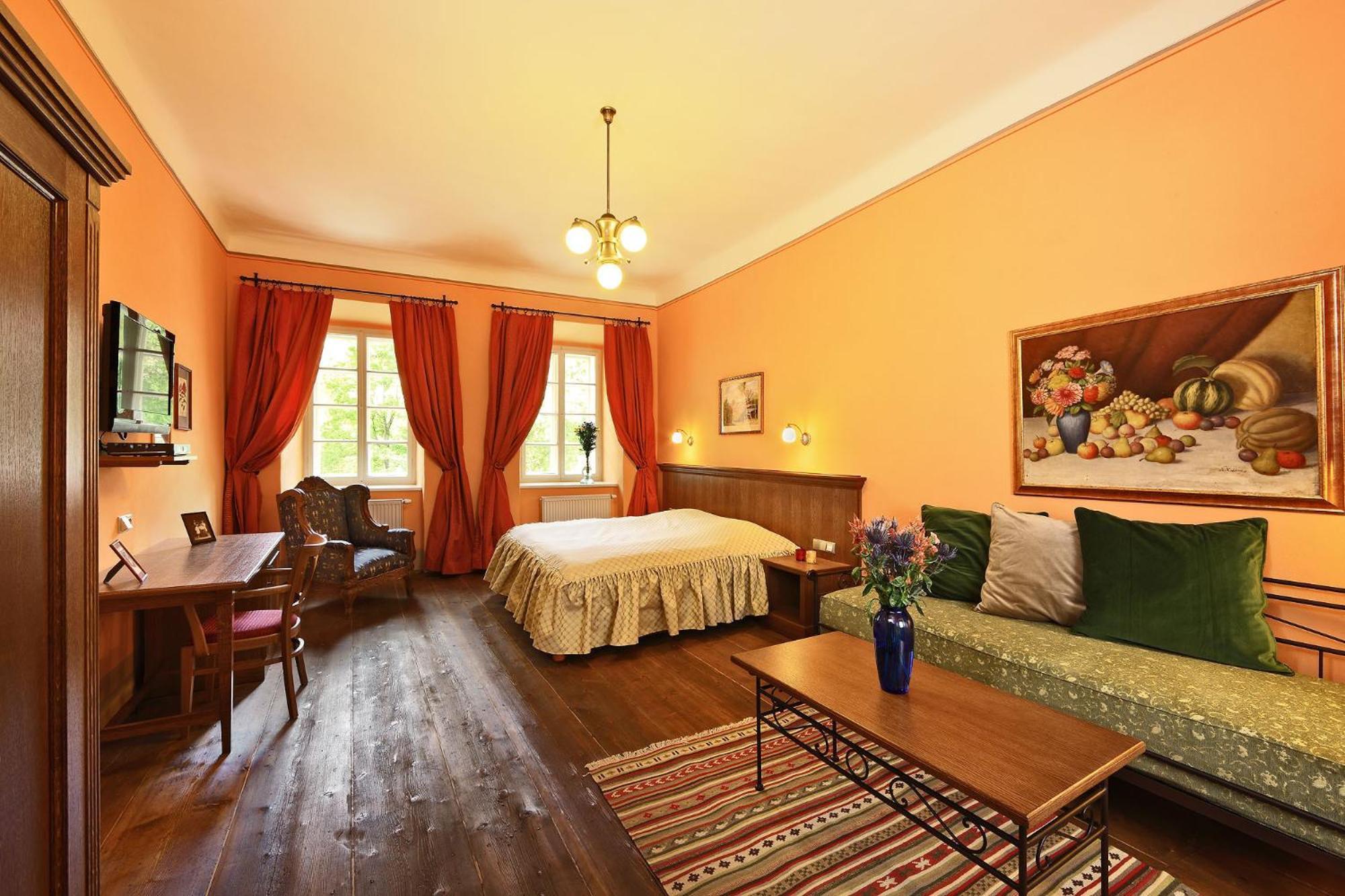 Hotel Edward Kelly Cesky Krumlov Exterior photo